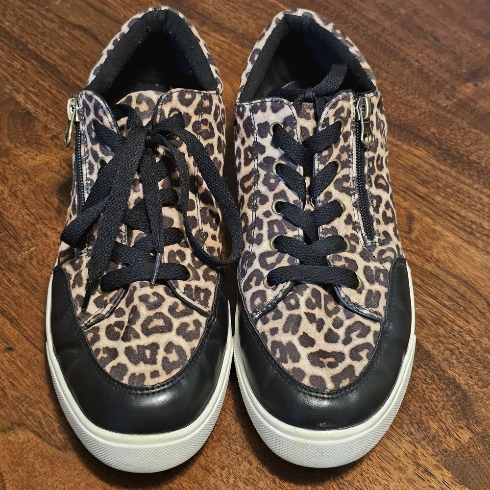 Unr8ed Leopard Print Zip Up Shoes With Leather Detail